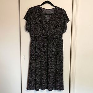 L Uniqlo wrap-around dress
